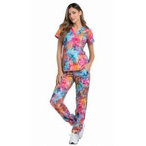 Ensemble de blouses d'hôpital unisexe à sublimation, col en V, manches courtes, en tissu sergé 100 % polyester de haute qualité, impression personnalisée pour - Product Image 5