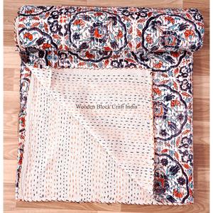 Manta Larga de Algodón Reversible con Estampado Floral, Hecha a Mano, Ecológica, Estilo Vintage Kantha, para el Hogar - Product Image 4