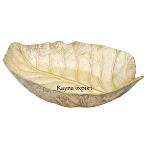Bol à fruits décoratif en métal à feuilles, dernier design artisanal, artisanat indien, bol à feuilles en métal fait à la main, prix de vente - Product Image 1