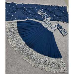 Robe de soirée Anarkali de créateur avec une belle taille Dupatta XL - Product Image 3