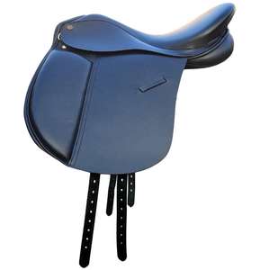 Silla de Doma Inglesa de Cuero Premium con Asiento Profundo, Acolchado Suave y Correas de Cincha Ajustables para Entrenamiento Profesional de Equitación - Product Image 1