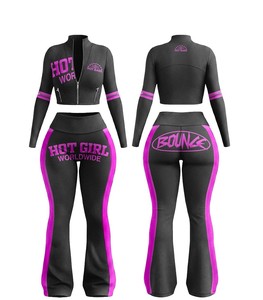 Ensemble deux pièces pour femme avec logo personnalisé, imprimé léopard, veste à manches longues zippée rose patchwork et short de sport, survêtement pour femme - Product Image 3