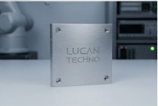 Plaque d'usinage métallique de précision avec trous fraisé, pièce mécanique en aluminium usinée CNC sur mesure - Product Image 5
