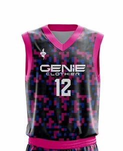 Uniforme d'entraînement de basketball personnalisé avec impression par sublimation, 100% polyester, séchage rapide, respirant, évacuation de l'humidité, fabriqué au Pakistan - Product Image 2