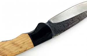 Herramienta utilitaria ejecutiva de acero de Damasco hecha a mano con mango de madera de olivo y cuerno, pieza de exhibición - Product Image 3