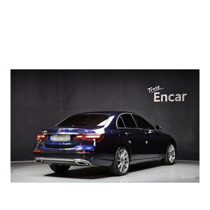 Mercedes-Benz Clase E E300e 4MATIC Exclusive 2023, 52,654 km, Caja de Cambios Automática, Volante a la Izquierda, Cámara Trasera - Product Image 2