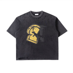 Camiseta vintage con efecto desgastado, estilo retro, tacto suave y desgastado, corte holgado, material de algodón grueso, camiseta de moda para hombre. - Product Image 1