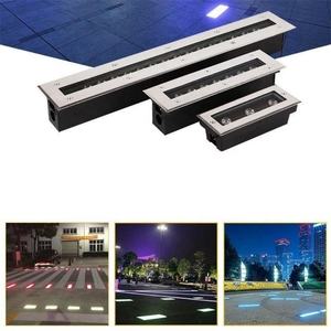 Luz Lineal LED Subterránea para Exteriores de 12W, Color Blanco Cálido 3000K, IP67 Impermeable, Carcasa de Aluminio, para Paisajismo - Product Image 1