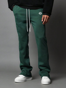 Pantalon de jogging en molleton rayé pour homme, coupe droite ou ajustée, personnalisable avec logo, idéal pour l'entraînement hivernal – Vente en gros - Product Image 5