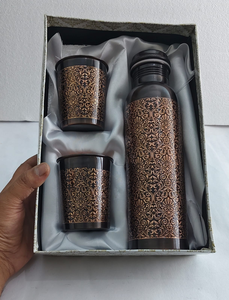 Juego de Botellas de Agua de Cobre Impresas con Vasos, Diseño Vintage, Juego de Bebidas de Cobre Puro, Juego de Regalo para el Hogar, Cocina, Uso Ayurvédico - Product Image 3