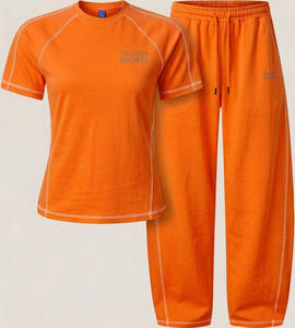 Ensemble de vêtements de sport pour femmes Clovix Sports, blanc, deux pièces, t-shirt à manches courtes et pantalon de survêtement à jambes larges, tenue de sport d'été - Product Image 2