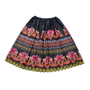 Falda Plisada Bordada hasta la Rodilla, Estilo Dulce, 100% Poliéster, con Estampado por Transferencia Térmica, Transpirable, Personalizada para Mujer - Product Image 4