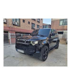 Land Rover Defender 110 P300 X-Dynamic SE 2024/3, 45 489 km, boîte automatique, conduite à gauche, caméra arrière - Product Image 2