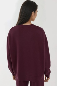 Premium <b>Women's</b> <b>Burgundy</b> Oversized Pullover Sweatshirt Casual Loose Fit Fleece Sweatshirt <b>Top</b> Long Sleeve Loungewear <b>Women</b> Wear - Product Image 2