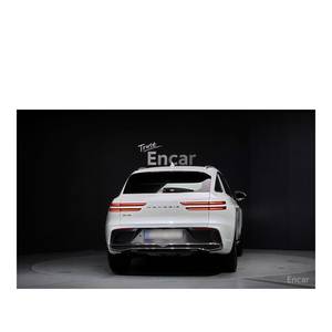 Genesis GV70 2024 2.5T Essence 2WD avec 27 707 km Boîte de vitesses automatique Sièges en cuir Volant à gauche Caméra arrière - Product Image 4