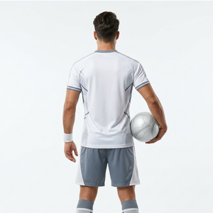 Ensemble de maillot de football unisexe blanc géométrique avec short gris, col en V, maille respirante, uniforme d'été 100% polyester, noms d'équipe personnalisés - Product Image 2