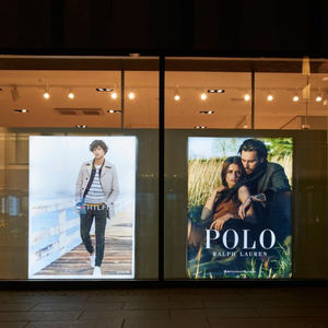 Boîte à lumière LED en verre trempé ultra-mince avec cadre en aluminium pour publicité et marketing en extérieur, directement de l'usine - Product Image 3