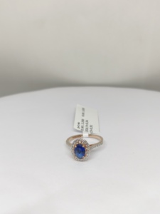 แหวนเพชรสีโรสโกลด์สำหรับสุภาพสตรีที่สง่างามมีเพชรที่ผ่านการรับรองจาก IGI - Product Image 4