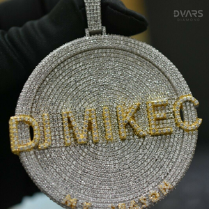 Colgante de Letra Redonda Personalizado para Hombre con Moissanita, Estilo Hip Hop, con Dijes Circulares y Diseño Iced Out - Product Image 5