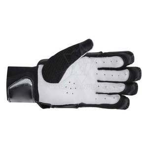 Guantes de Bateo de Cricket Profesionales WARPRO INDUSTRY - Tamaño y Grosor Personalizables, Cuero Cosido a Mano, Ecológicos y Ligeros - Product Image 5