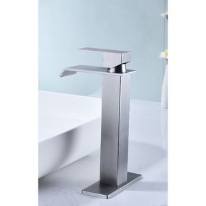 Rubinetto per Lavabo Bagno con Maniglia Singola e Getto a Cascata - Product Image 6