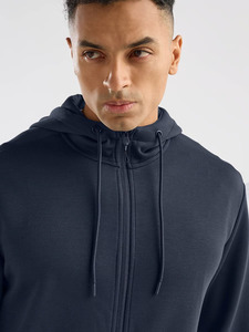 Sudadera con capucha gráfica para hombre Essentials, 100% algodón, tejido de rizo, informal, con cordón ajustable, para uso en exteriores. - Product Image 4