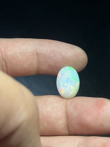 ธรรมชาติที่ไม่ได้รับการรักษาโอปอลเอธิโอเปียที่มีคุณภาพสูงรูปไข่5.70 Cts พลอยหลวมกับหลายไฟเล่นโดย Sadiya นานาชาติ - Product Image 2