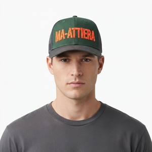 Casquette de camionneur verte pour homme avec logo brodé orange personnalisé, dos en maille, casquette de baseball ajustable, streetwear - Product Image 1