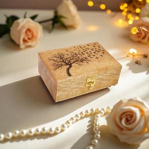 Boîte en bois gravée au laser personnalisée de qualité commerciale, boîte à bijoux gravée au laser, boîte de rangement, accessoire de vente en gros - Product Image 1