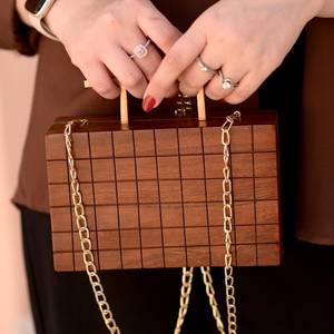 Bolso de Mano de Madera Natural, Hecho a Mano, de Lujo para Mujer, Elegante Bolso de Noche para Bodas y Fiestas - Product Image 1