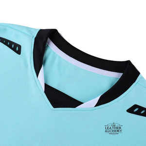 Uniforme de Fútbol para Hombre Hecho en Pakistán, Ropa Deportiva Ligera y Ecológica, Uniforme de Fútbol Sublimado - Product Image 2