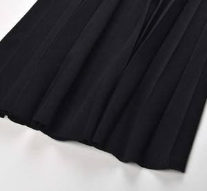 Vibrante Vestido Polo para Mujer - Diseño Deportivo con Rayas en Contraste - Uniforme de Verano para Dama en Algodón Piqué Transpirable - Product Image 5