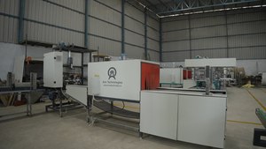 เครื่องห่อฟิล์มหดอัตโนมัติความเร็วสูง Aim Technologies สำหรับบรรจุภัณฑ์เครื่องดื่ม ขับเคลื่อนด้วยไฟฟ้า มอเตอร์ PLC เกียร์  ที่เชื่อถือได้และมีประสิทธิภาพ - Product Image 6