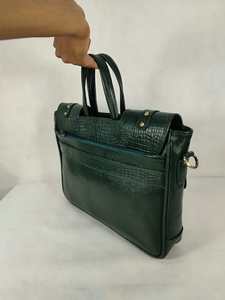 Sac pour ordinateur portable en similicuir PU texture crocodile avec bandoulière - Product Image 3