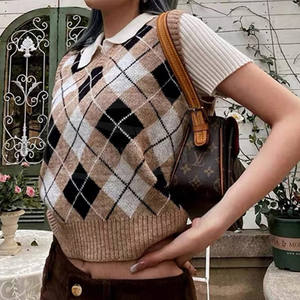 Chaleco de punto recortado para mujer, hecho a medida para uso en exteriores, nuevo estilo, MOQ bajo, Chaleco de punto recortado para mujer - Product Image 2