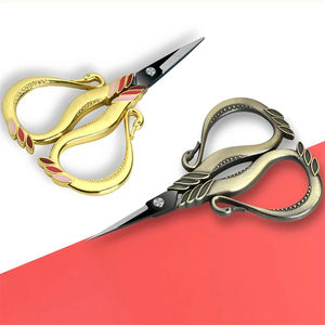 Tijeras para Cutículas, Tijeras de Sastre para Hilo, Bordado y Tela, Tijeras de Arte para el Hogar, Herramienta de Costura y Manualidades DIY - Product Image 6