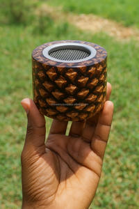 Quemador de Oud de Resina y Madera Árabe Personalizado de Primera Calidad con Tapa de Epoxi Diseñado para Rituales de Bakhoor y Fragancia Religiosa para el Hogar - Product Image 6