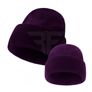Bonnet en tricot doux et chaud de haute qualité avec broderie 3D, couleur unie, automne-hiver, 100% acrylique, 28 couleurs disponibles, idéal pour les voyages - Product Image 1