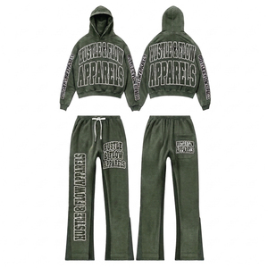 Conjunto Deportivo Personalizado Vintage para Hombre de Dos Piezas con Sudadera con Capucha y Pantalones Anchos Estampados, Conjuntos Deportivos Anchos Hechos a Medida en Oferta - Product Image 1