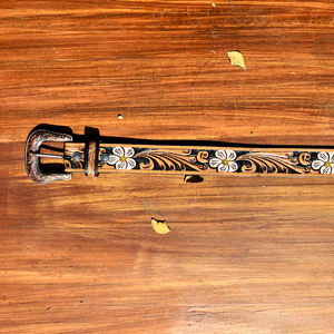 Ceinture Western en cuir sculptée à la main avec boucle Western en laiton, ceinture en cuir argentin peinte à la main, ceinture de cowboy - Product Image 5