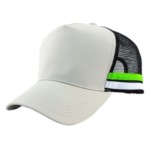 Gorra de camionero de nuevo estilo de alta calidad para ropa informal 2025 nueva llegada gorra de camionero bordada con logotipo personalizado en camionero de varios colores - Product Image 1