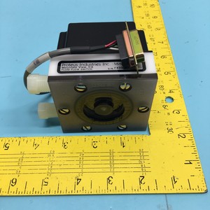 NOVELLUS 03-10691-00 SWITCH, WATER, FLOW, 159342 - อุปกรณ์และอะไหล่เซมิคอนดักเตอร์ระดับโลกที่เชื่อถือได้ - Product Image 3