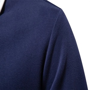 เสื้อโปโลแขนสั้นผู้ชาย สีพื้น ผ้าถัก โพลีเอสเตอร์ 100% ดีไซน์กระดุมลำลอง ป้องกันรอยยับ ทรงปกติ เหมาะสำหรับเล่นกอล์ฟ - Product Image 4