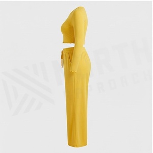 Ensemble de yoga jaune 2 pièces pour femme : haut court à col rond et manches longues, pantalon long taille haute à cordon de serrage, couleur unie, respirant - Product Image 3