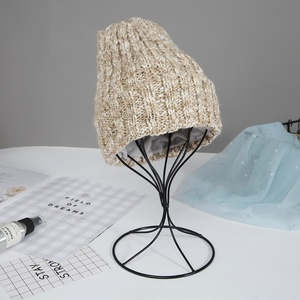 SPARKWELL INDUSTRY Gorro Rosa Tejido a Mano 100% Acrílico, Gorro de Invierno Unisex Estilo Casual 58-60CM, Patrón Geométrico, Moda para Adultos - Product Image 4