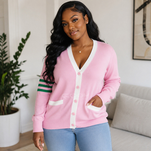 Cardigan Cosh International Sisterhood Sorority avec rayures vertes sur les manches, pull décontracté à manches longues pour femme avec poches - Product Image 5