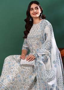Kurta blanca de algodón con estampado floral para mujer, corte en A, con dupatta, cuello redondo, mangas tres cuartos, con lentejuelas, largo hasta la pantorrilla, estilo étnico. - Product Image 2