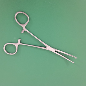 Pinza Quirúrgica Flavio Medicos Kocher, Recta y Curva, de Acero Inoxidable, Instrumento Quirúrgico con Certificación CE Clase I, Uso Manual, de Larga Duración - Product Image 1