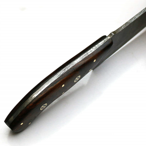 Couteau de chef en acier Damas forgé à la main, écologique, de qualité supérieure, avec manche en bois, ambidextre, style moderne, passe au lave-vaisselle - Product Image 2