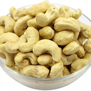 Noix de cajou saines à prix imbattable, délicieuses et riches en nutriments, parfaites comme collation ou comme cadeau de Noël ou pour les cadeaux de Noël. - Product Image 1